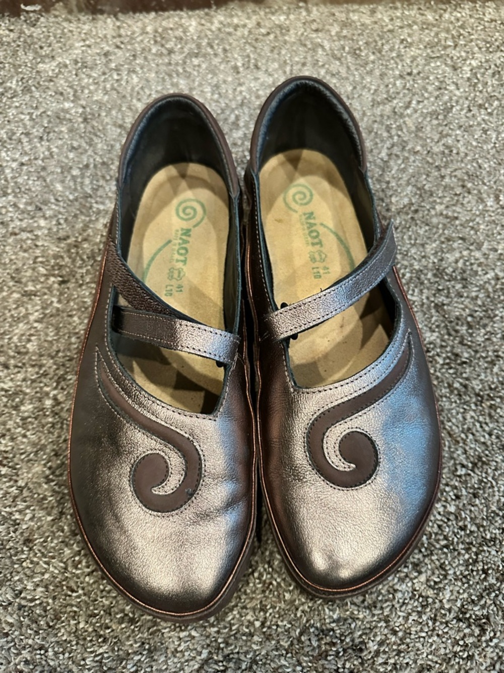 Naot Metallic Bronze Leather Mary Jane Swirl Comfort Flats Size 41 / US 10